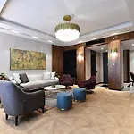 Crowne Plaza By Ihg 5*
