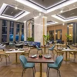 Crowne Plaza By Ihg