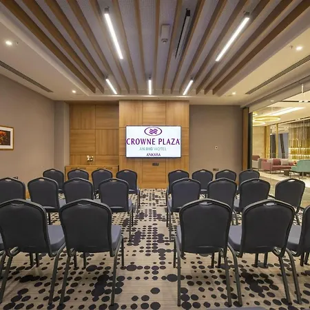 Отель Crowne Plaza By Ihg