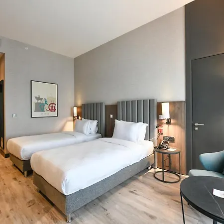 Crowne Plaza By Ihg Отель 5*