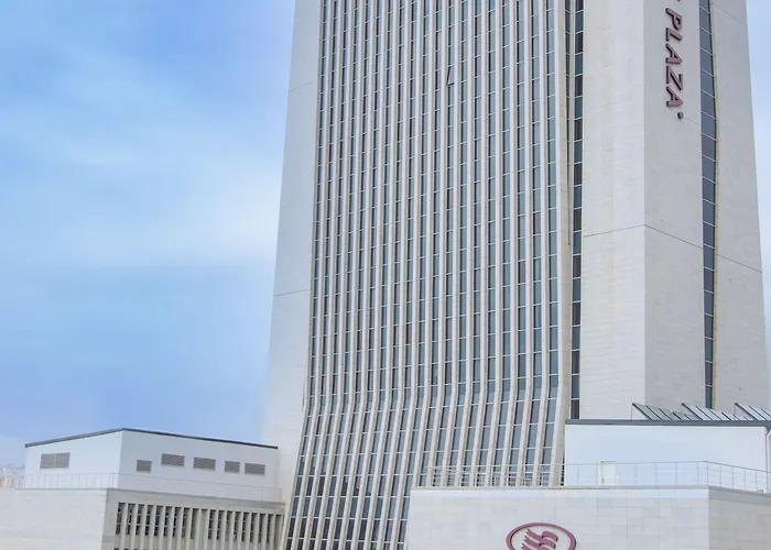 Hotel Crowne Plaza By Ihg 5*