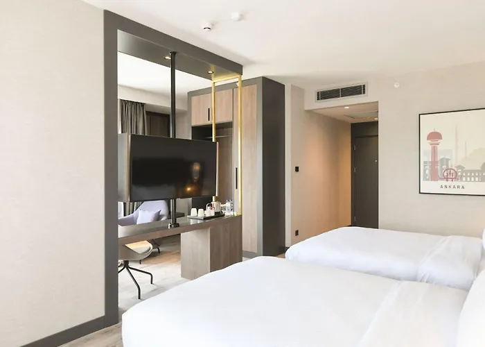 Crowne Plaza By Ihg Szálloda 5*