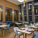 Crowne Plaza By Ihg