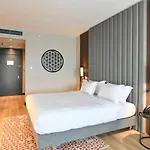 Crowne Plaza By Ihg