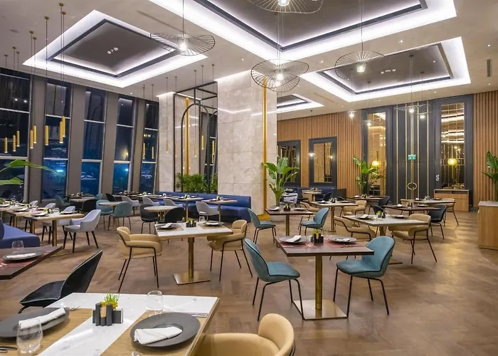 فندق Crowne Plaza By Ihg