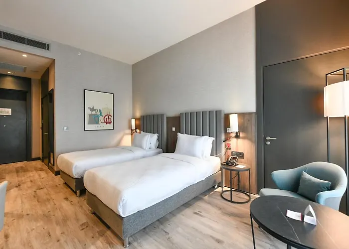 Crowne Plaza By Ihg فندق 5*