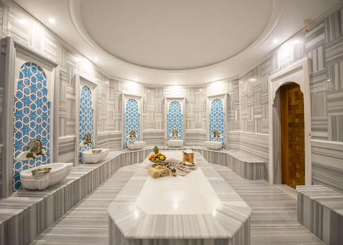 فندق Crowne Plaza By Ihg