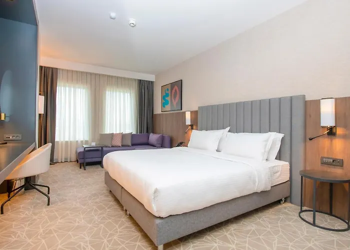 Hotell Crowne Plaza By Ihg 5*