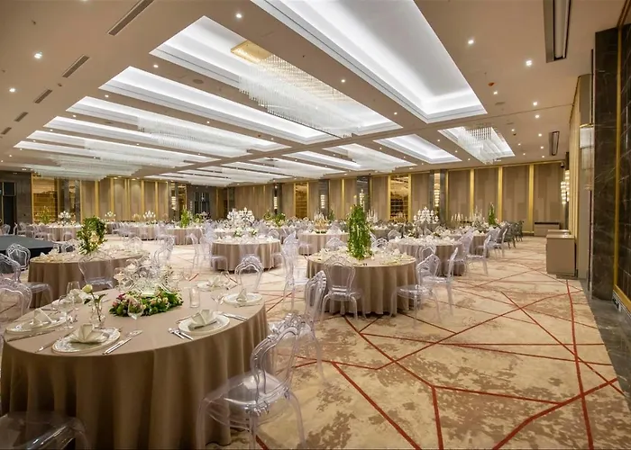 Hotel Crowne Plaza By Ihg